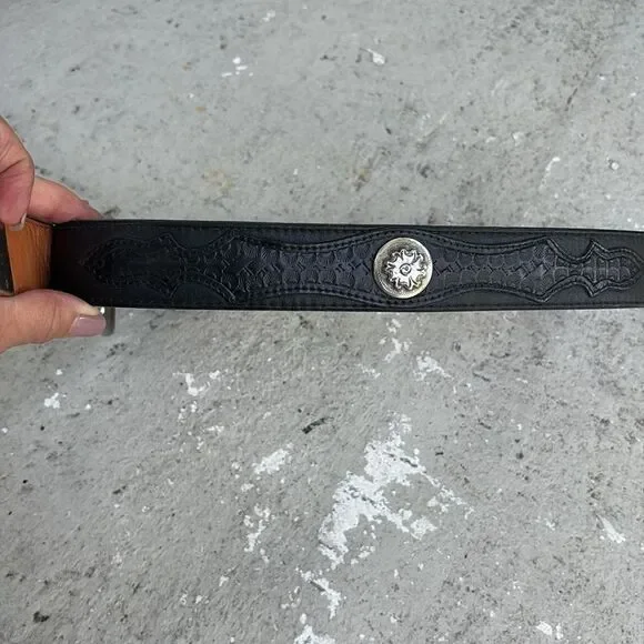 Vintage Nocona leather belt - Picture 3 of 7